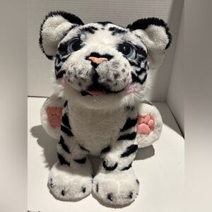 FurReal Roarin' Ivory White Tiger Interactive Pet Toy Toys R Us 2017 Hasbro